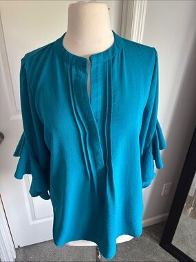 Vince Camuto Teal Ruffle Sleeve Pintuck Blouse